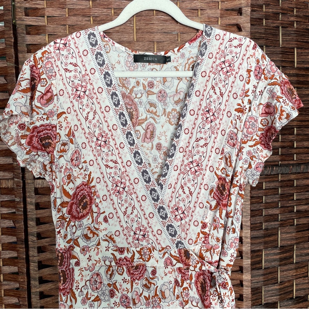 Zesica Floral Wrap Maxi Dress V-neckline, Boho Hippie Cottagecore, Size L. - Picture 6 of 13